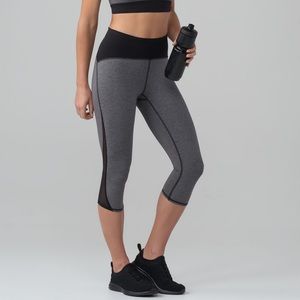 Lululemon Train Times Crop (17") (Heathered Black)